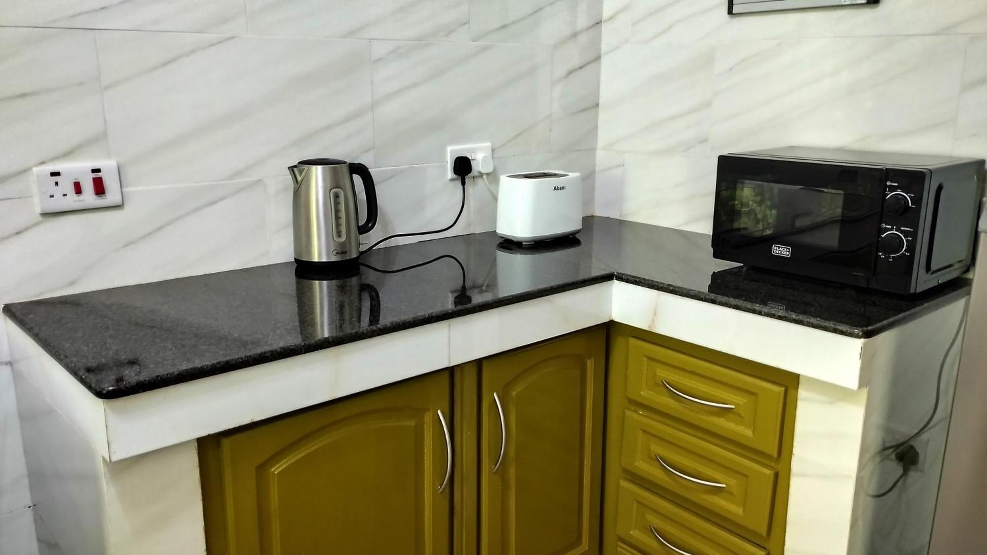 Dovass Self Catering Apartments Takamaka Luaran gambar