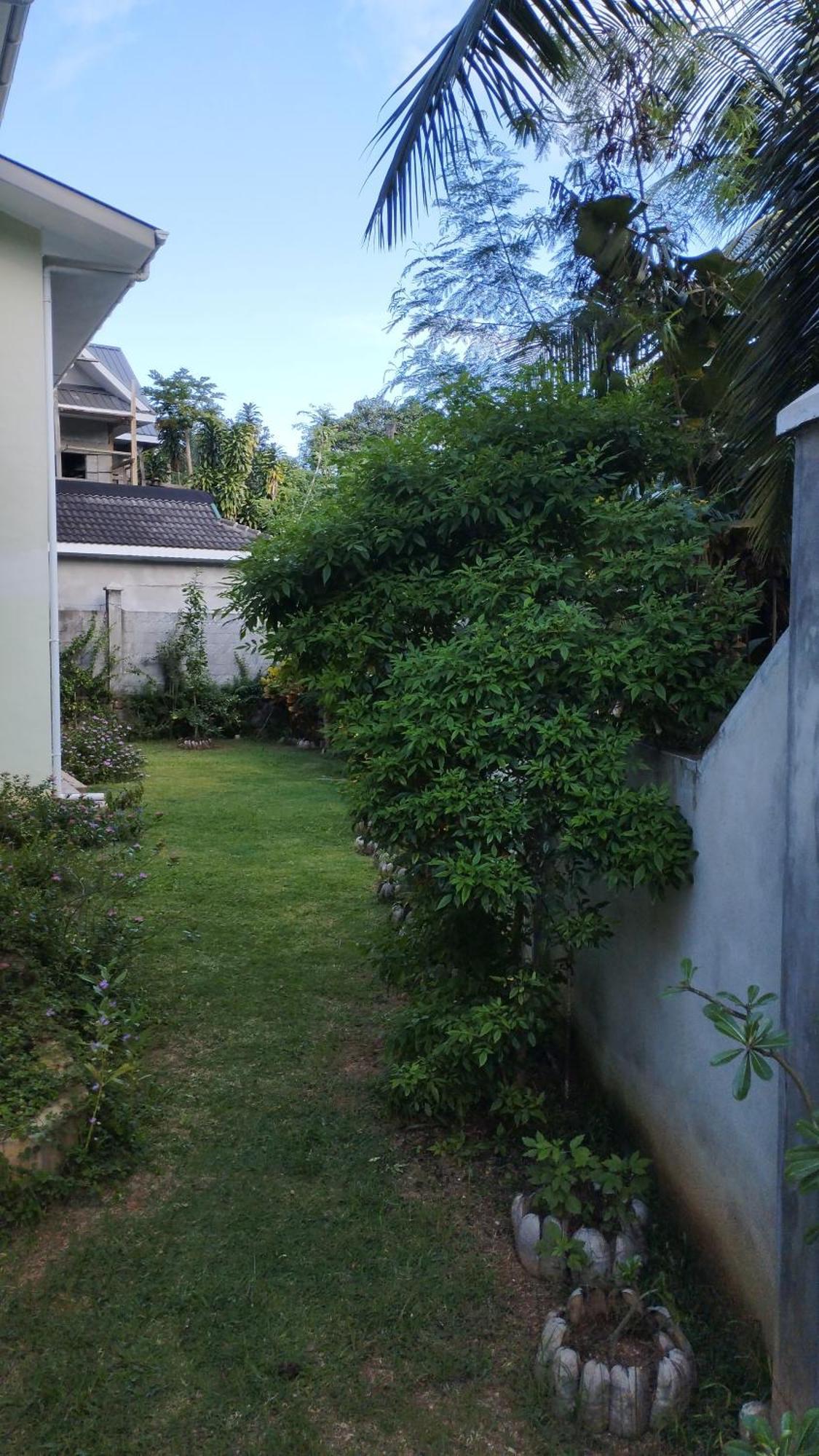 Dovass Self Catering Apartments Takamaka Luaran gambar