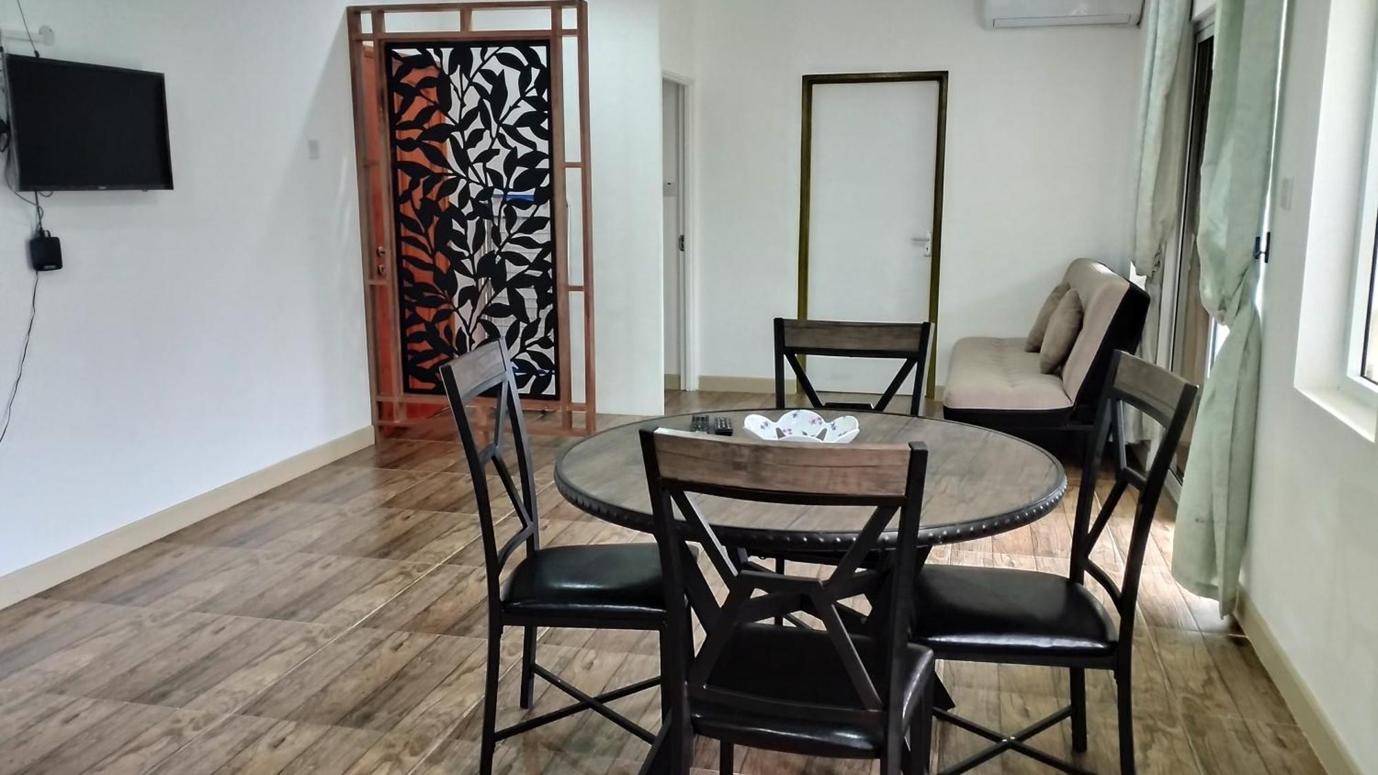 Dovass Self Catering Apartments Takamaka Bilik gambar