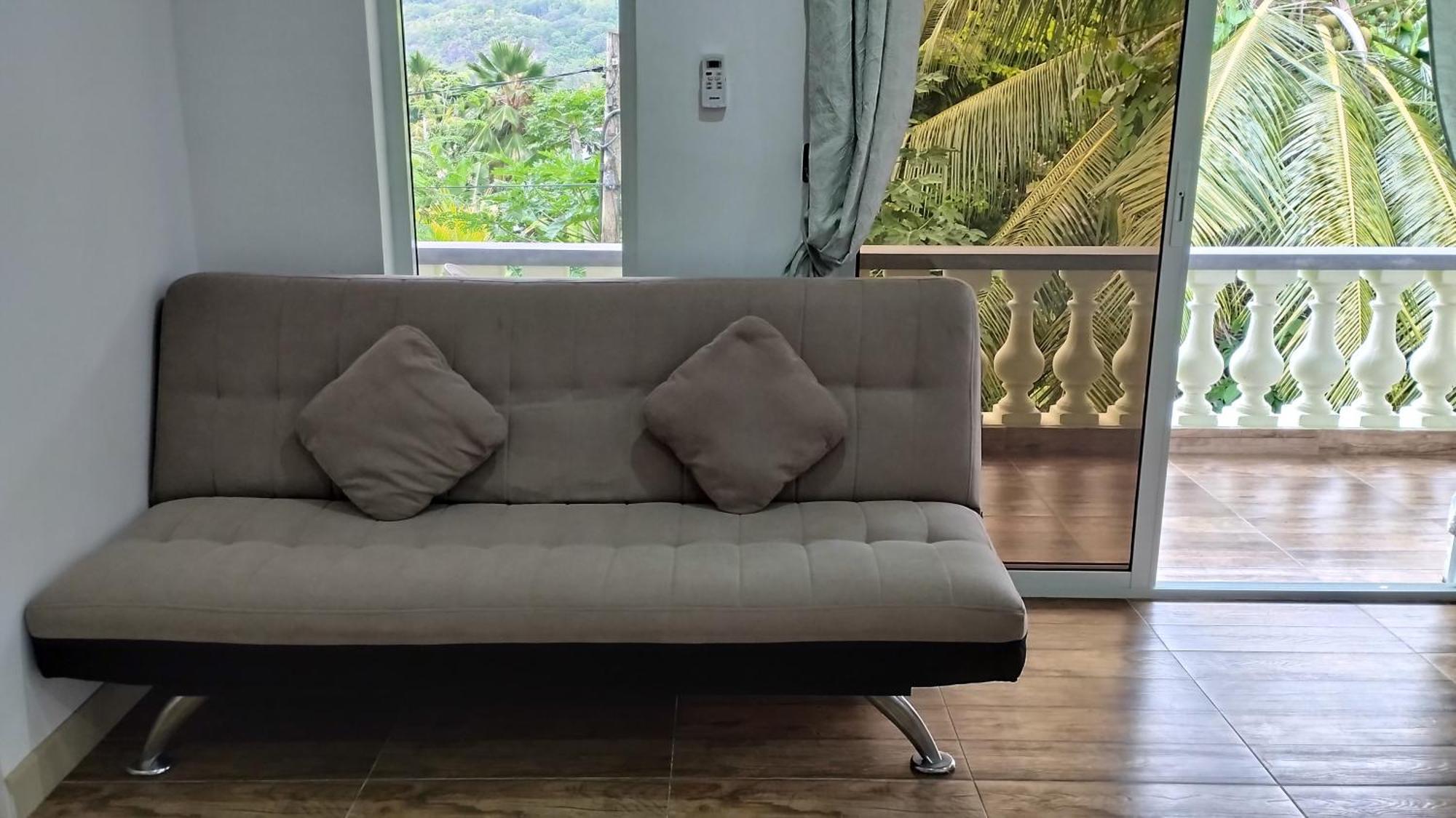 Dovass Self Catering Apartments Takamaka Bilik gambar